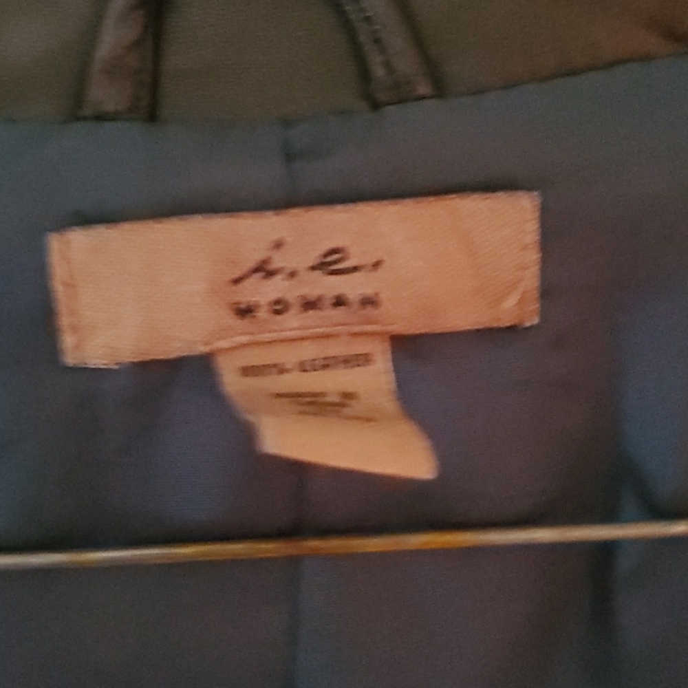 Jacket - Picture 2 of 3